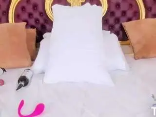 Kendralholson  live sex cam