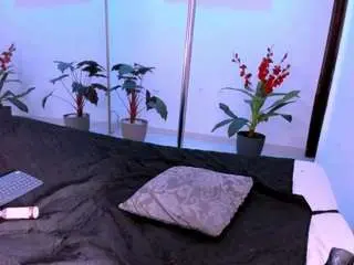 Venus-velvet  live sex cam