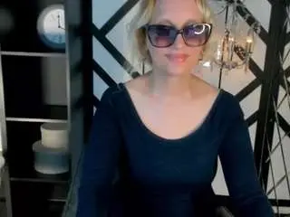 Annaqueenmuse  live sex cam