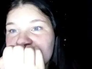 Daisymaher  live sex cam