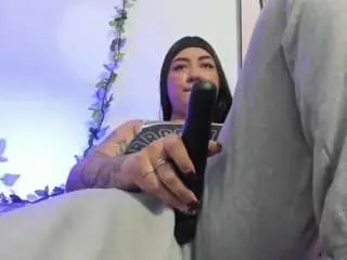 Hanna-moore1  live sex cam