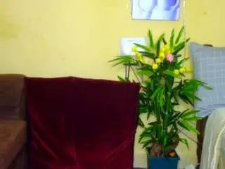 Leilahidealism  live sex cam