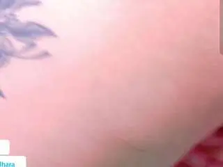 Luna-alhara  live sex cam