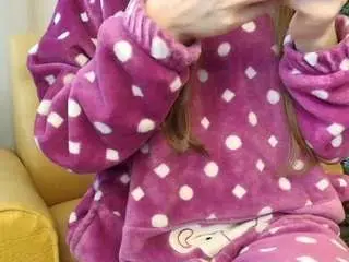 Yourbaby85567  live sex cam