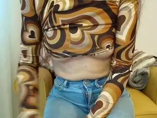 Yourbaby85567  live sex cam