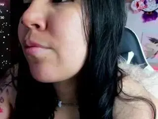 Ailynred  live sex cam