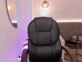 Beverly-johnson  live sex cam