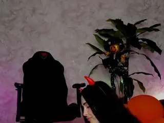 Emma7  live sex cam