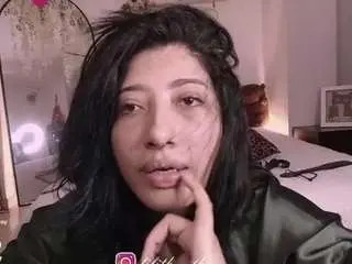 Lilith-owens  live sex cam
