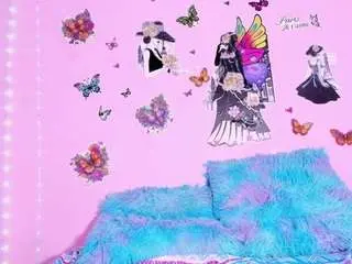 Taylorolsen  live sex cam