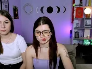 Angel-hip  live sex cam