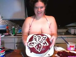 Cutiebooty4u  live sex cam