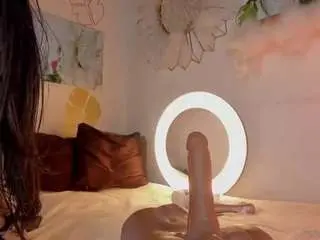 Emmaduque  live sex cam