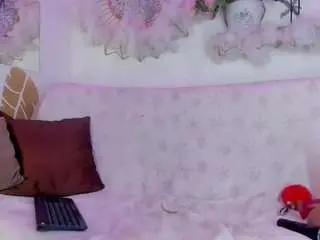 Emmaduque  live sex cam