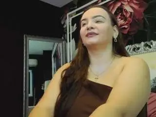 Emmaxklain  live sex cam