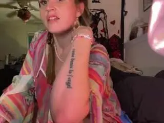 Sirm0th-n-sinderly  live sex cam