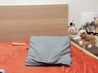 Squirterzoe  live sex cam