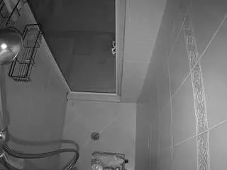 Voyeurcam-baileybase-shower  live sex cam