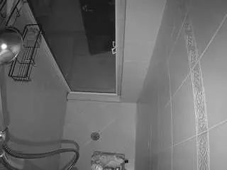 Voyeurcam-baileybase-shower  live sex cam