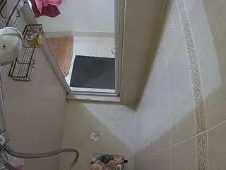 Voyeurcam-baileybase-shower  live sex cam