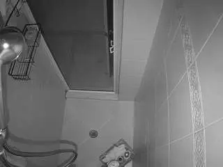 Voyeurcam-baileybase-shower  live sex cam