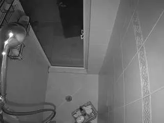 Voyeurcam-baileybase-shower  live sex cam