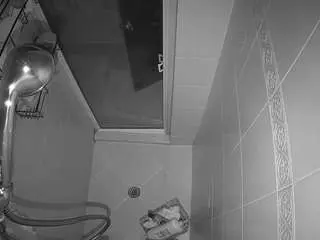 Voyeurcam-baileybase-shower  live sex cam