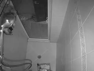 Voyeurcam-baileybase-shower  live sex cam