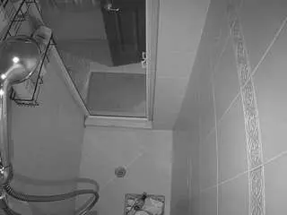 Voyeurcam-baileybase-shower  live sex cam