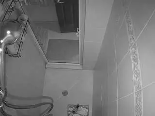 Voyeurcam-baileybase-shower  live sex cam