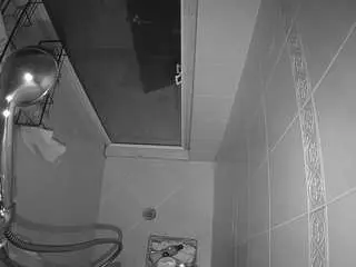 Voyeurcam-baileybase-shower  live sex cam