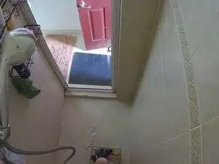 Voyeurcam-baileybase-shower  live sex cam