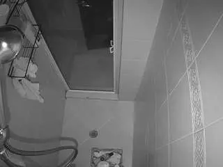 Voyeurcam-baileybase-shower  live sex cam
