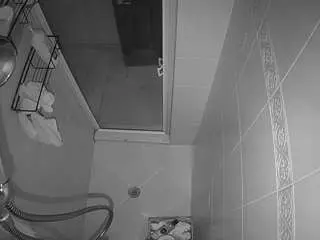 Voyeurcam-baileybase-shower  live sex cam