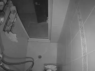Voyeurcam-baileybase-shower  live sex cam