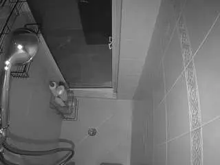Voyeurcam-baileybase-shower  live sex cam