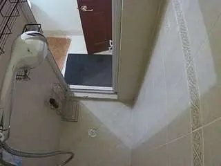 Voyeurcam-baileybase-shower  live sex cam
