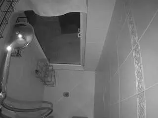 Voyeurcam-baileybase-shower  live sex cam
