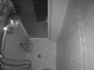 Voyeurcam-baileybase-shower  live sex cam