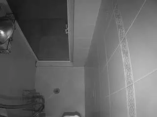 Voyeurcam-baileybase-shower  live sex cam