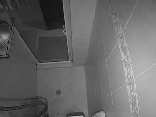 Voyeurcam-baileybase-shower  live sex cam