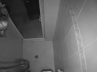 Voyeurcam-baileybase-shower  live sex cam