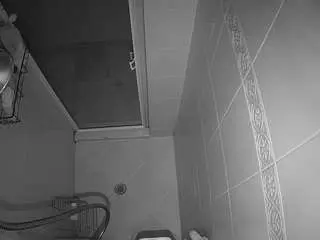 Voyeurcam-baileybase-shower  live sex cam