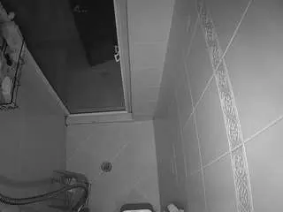 Voyeurcam-baileybase-shower  live sex cam