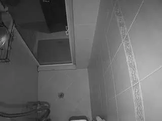 Voyeurcam-baileybase-shower  live sex cam