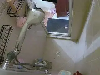 Voyeurcam-baileybase-shower  live sex cam