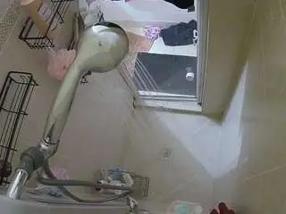 Voyeurcam-baileybase-shower  live sex cam