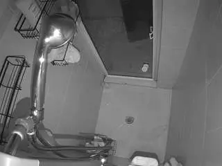 Voyeurcam-baileybase-shower  live sex cam