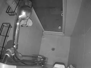 Voyeurcam-baileybase-shower  live sex cam