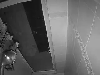Voyeurcam-baileybase-shower  live sex cam